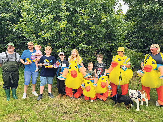 Duck race sends fans quackers